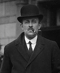 Maurice Hankey pipe