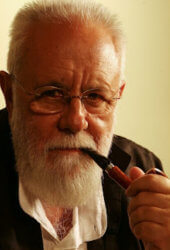 Gonzalo Suárez pipe