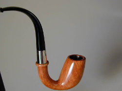 une pipe par Dunhill