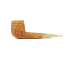 une pipe par Sam Adebayo