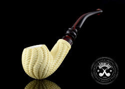 une pipe par Altinay