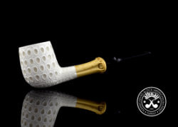 une pipe par Altinay