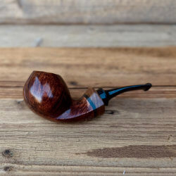 une pipe par Eike Hallmann - Halunke Pipes