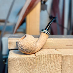 une pipe par Eike Hallmann - Halunke Pipes