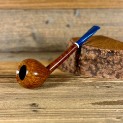 une pipe par Eike Hallmann - Halunke Pipes