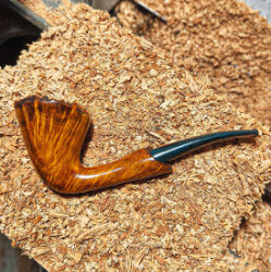 une pipe par Cédric Maréchal - C.M. Pipes