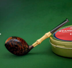 une pipe par Alexander Syrma