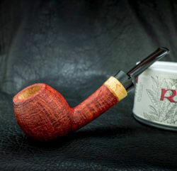 une pipe par Alexander Syrma